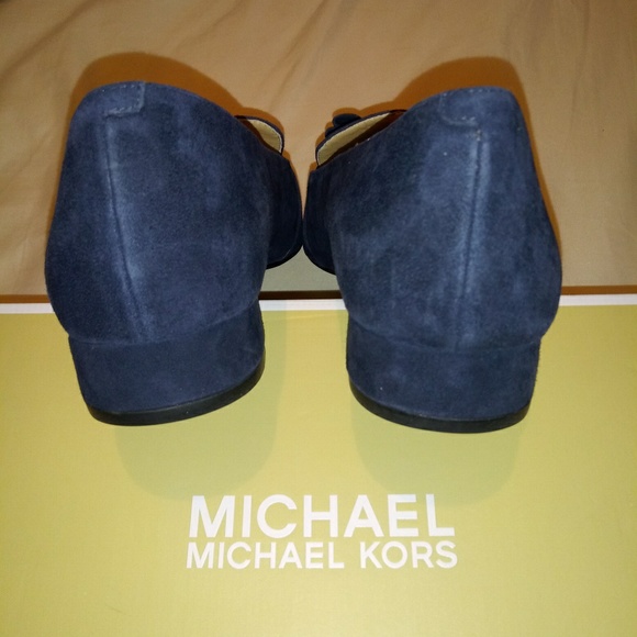 Michael Kors Caroline Loafer - Picture 5 of 5